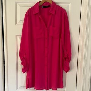 New York & Company Fuchsia Button-Down Shirt